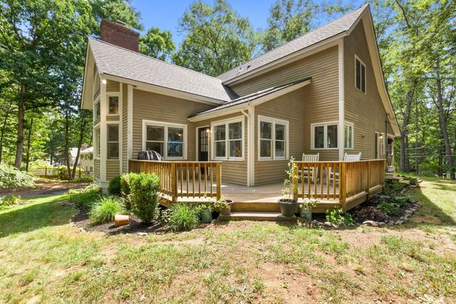 64 Leslie Rd, Rowley, MA 01969