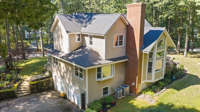 64 Leslie Rd, Rowley, MA 01969