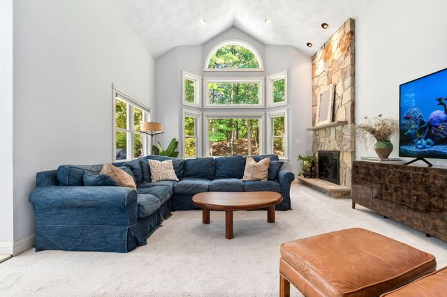 64 Leslie Rd, Rowley, MA 01969
