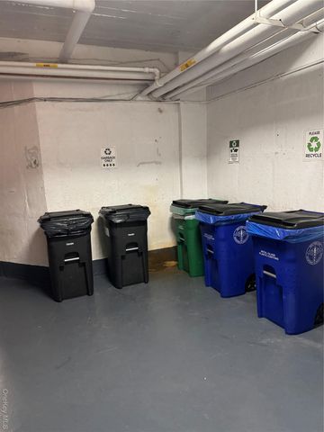 745 E 231st Street 3F, Bronx, NY 10466