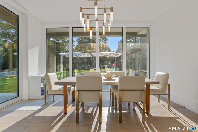 11 Dogwood Lane, Westport, CT 06880