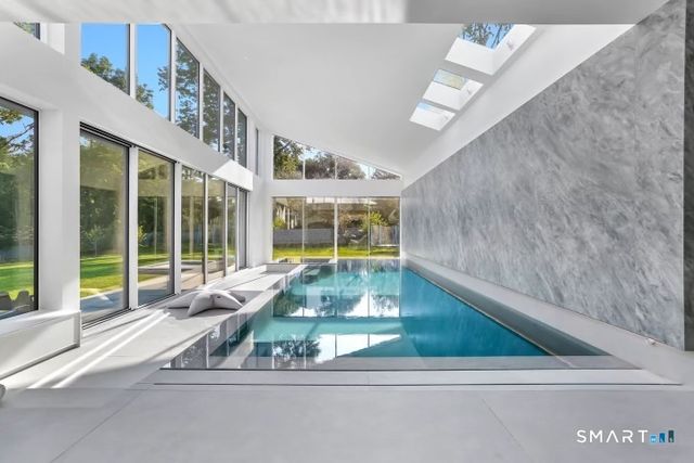 11 Dogwood Lane, Westport, CT 06880