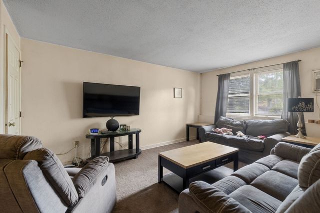 365 Washington St 3, Norwood, MA 02062
