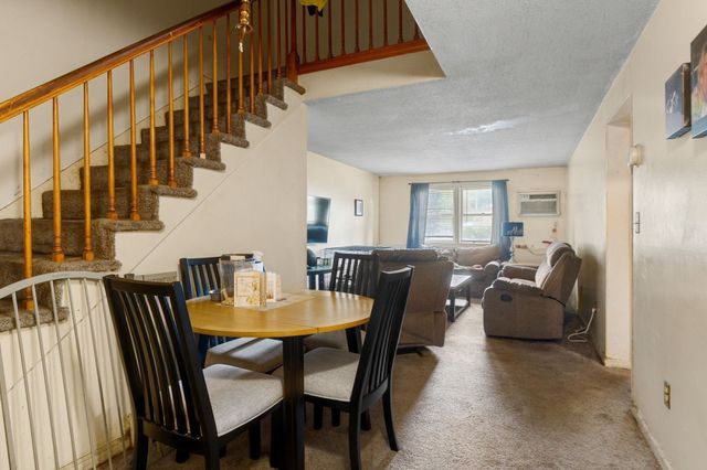 365 Washington St 3, Norwood, MA 02062