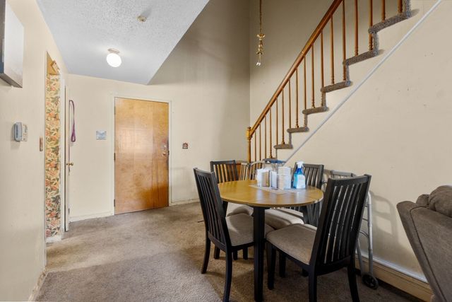 365 Washington St 3, Norwood, MA 02062