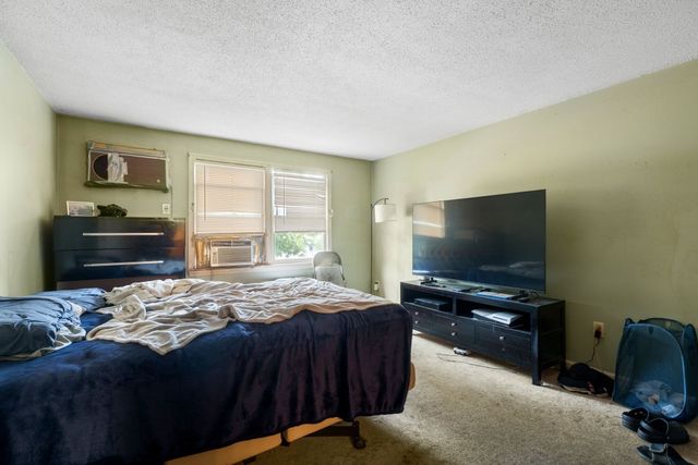 365 Washington St 3, Norwood, MA 02062