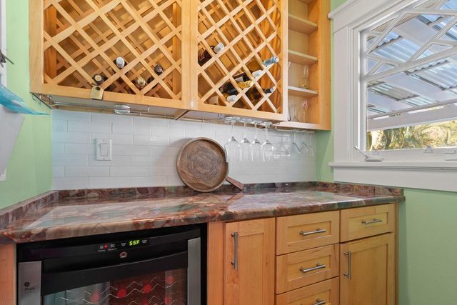 1027 S DAKOTA AVENUE, Tampa, FL 33606