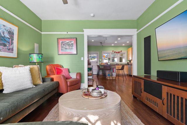 1027 S DAKOTA AVENUE, Tampa, FL 33606