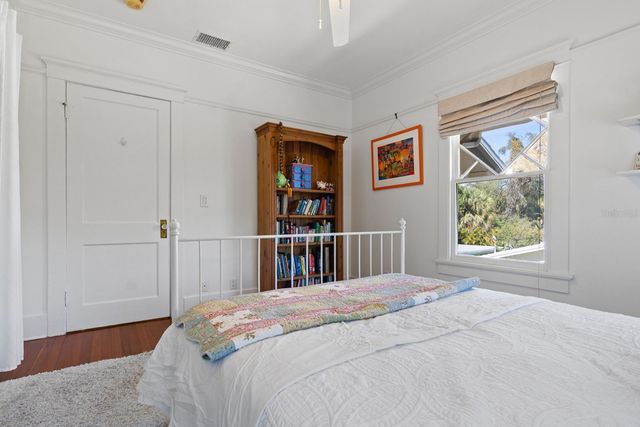 1027 S DAKOTA AVENUE, Tampa, FL 33606