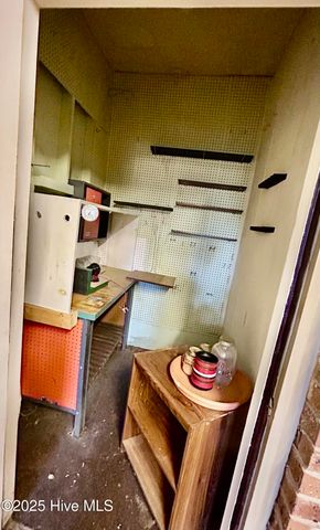 1918 Us 74 E Highway, Hamlet, NC 28345