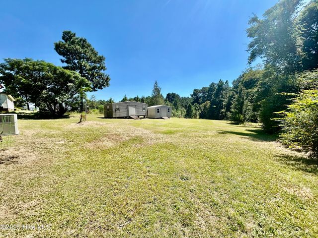 1918 Us 74 E Highway, Hamlet, NC 28345