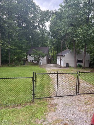 764 W Hinshaw Drive, Nineveh, IN 46164