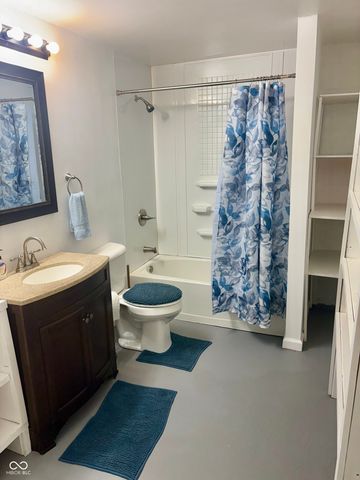 764 W Hinshaw Drive, Nineveh, IN 46164