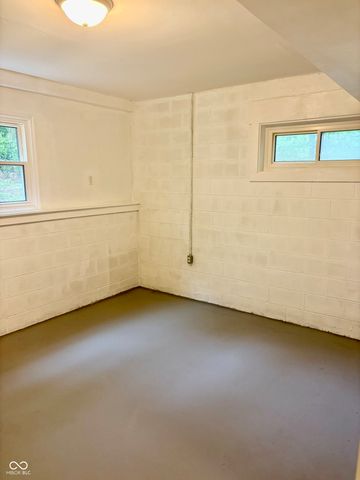 764 W Hinshaw Drive, Nineveh, IN 46164