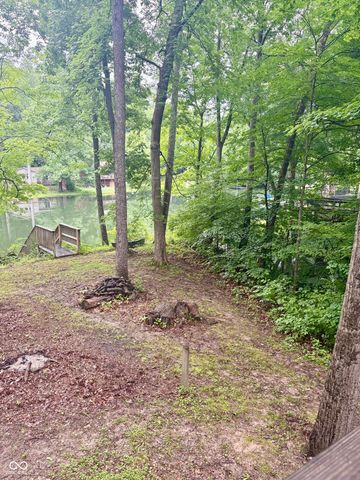 764 W Hinshaw Drive, Nineveh, IN 46164