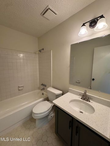 3405 Woodbine Cove, Horn Lake, MS 38637