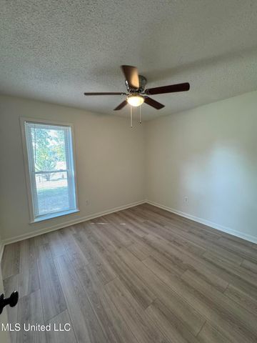 3405 Woodbine Cove, Horn Lake, MS 38637