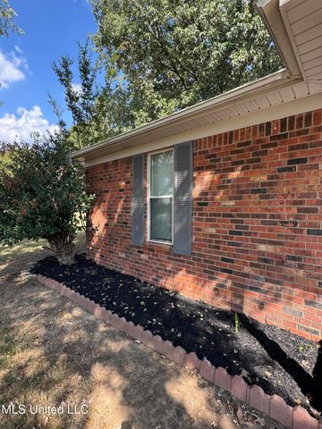 3405 Woodbine Cove, Horn Lake, MS 38637