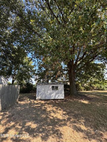 3405 Woodbine Cove, Horn Lake, MS 38637