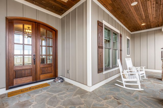 985 Sunset Circle, Jasper, TN 37347