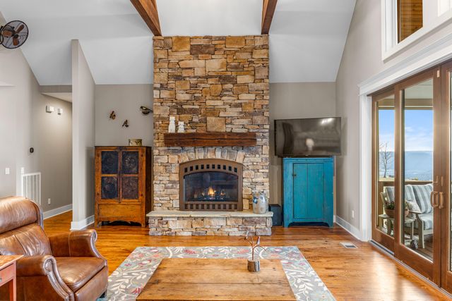 985 Sunset Circle, Jasper, TN 37347