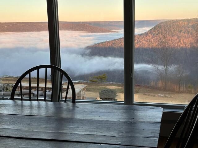 985 Sunset Circle, Jasper, TN 37347