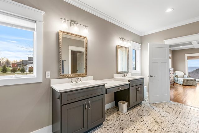 985 Sunset Circle, Jasper, TN 37347