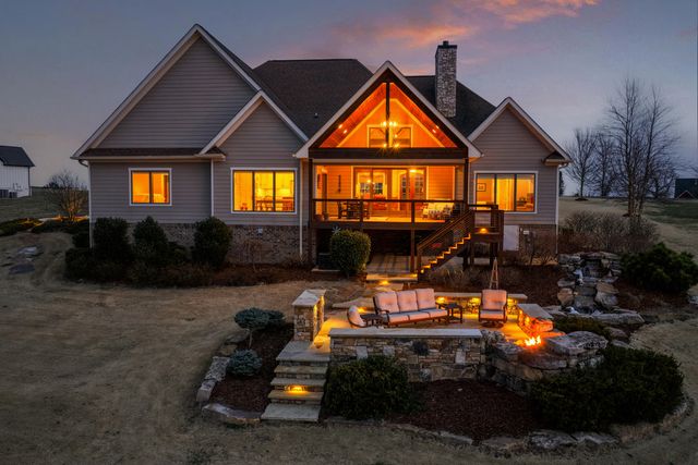 985 Sunset Circle, Jasper, TN 37347