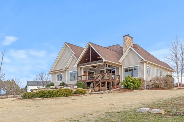 985 Sunset Circle, Jasper, TN 37347