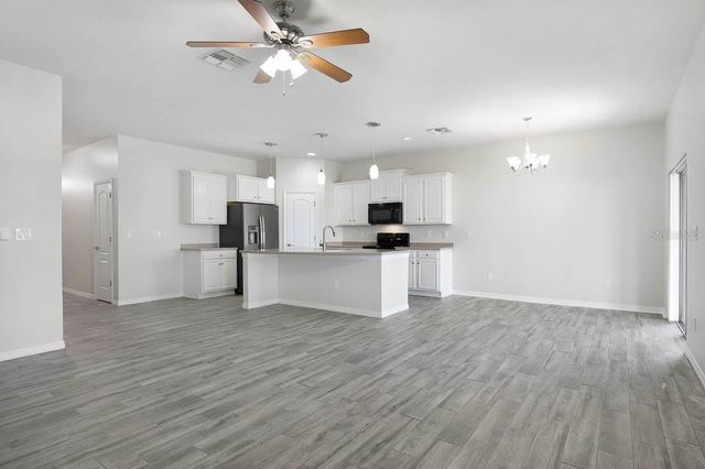 8614 TURNSTONE SHORE LANE, Riverview, FL 33578