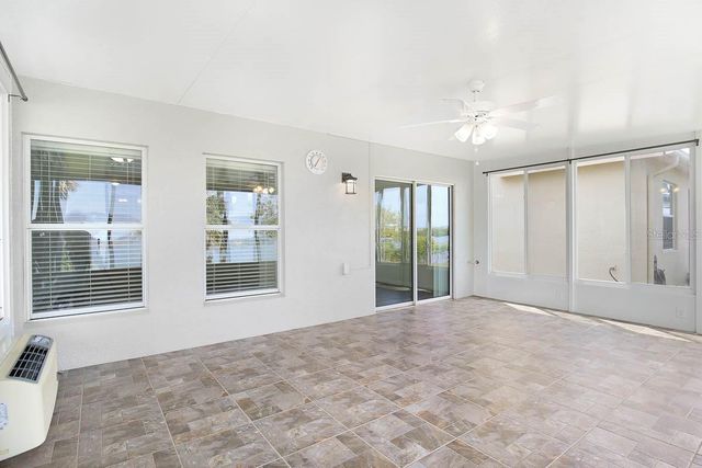 8614 TURNSTONE SHORE LANE, Riverview, FL 33578