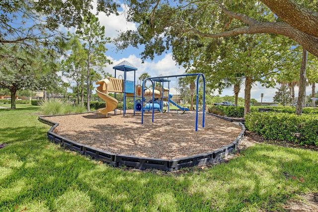 8614 TURNSTONE SHORE LANE, Riverview, FL 33578