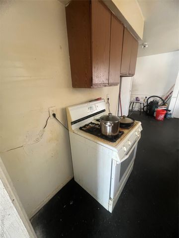 17861 Annott Street, Detroit, MI 48205