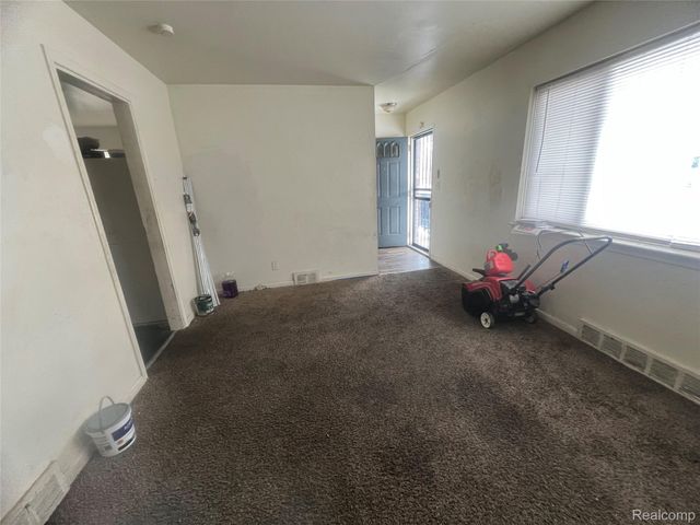 17861 Annott Street, Detroit, MI 48205