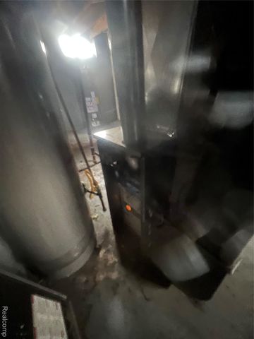 17861 Annott Street, Detroit, MI 48205