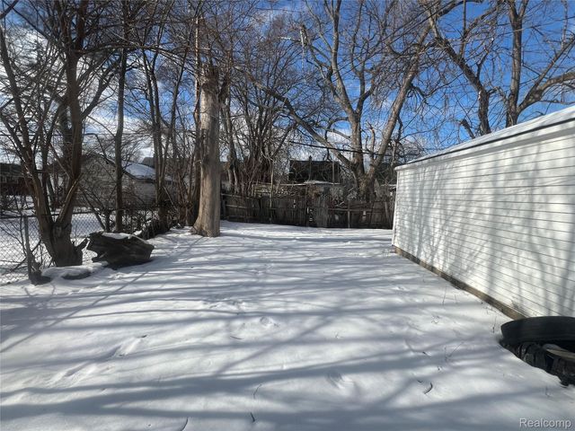 17861 Annott Street, Detroit, MI 48205