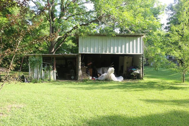 30 Moss Hill Lane, Point Blank, TX 77364