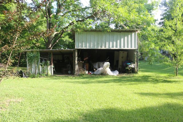 30 Moss Hill Lane, Point Blank, TX 77364