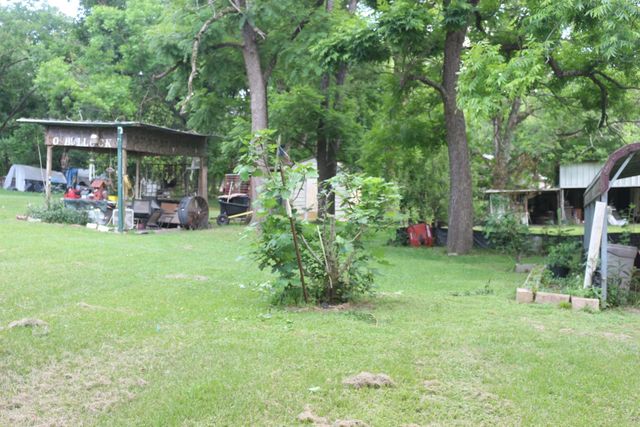 30 Moss Hill Lane, Point Blank, TX 77364