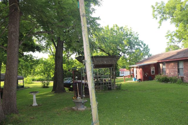30 Moss Hill Lane, Point Blank, TX 77364