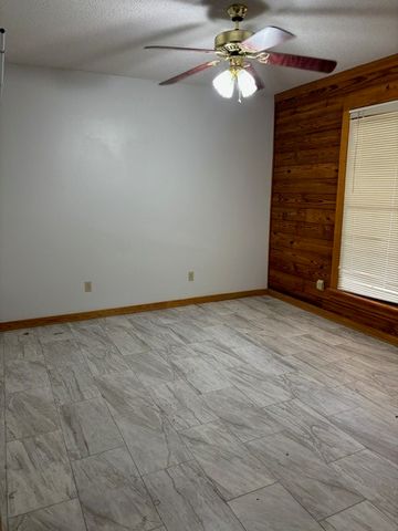 184 Hall Road, Stonewall, LA 71078