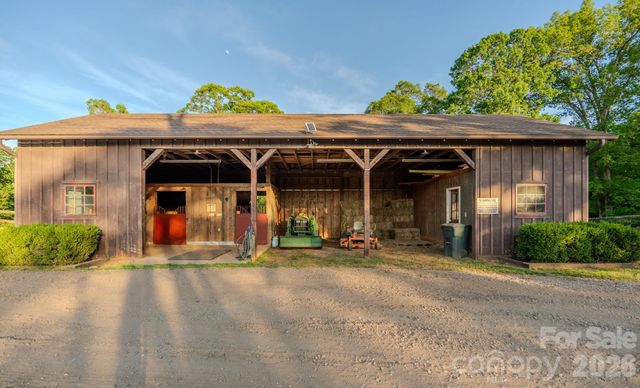 777 S River Road, Tryon, NC 28782