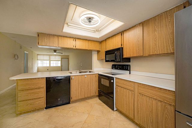 1501 Palm Beach Trace Drive, Royal Palm Beach, FL 33411
