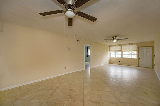 1501 Palm Beach Trace Drive, Royal Palm Beach, FL 33411