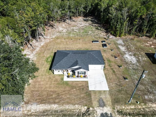 650 Linden Drive, Jesup, GA 31545