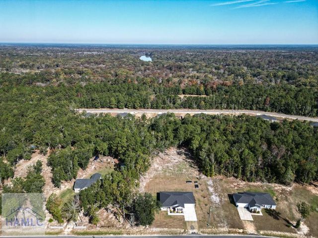 650 Linden Drive, Jesup, GA 31545