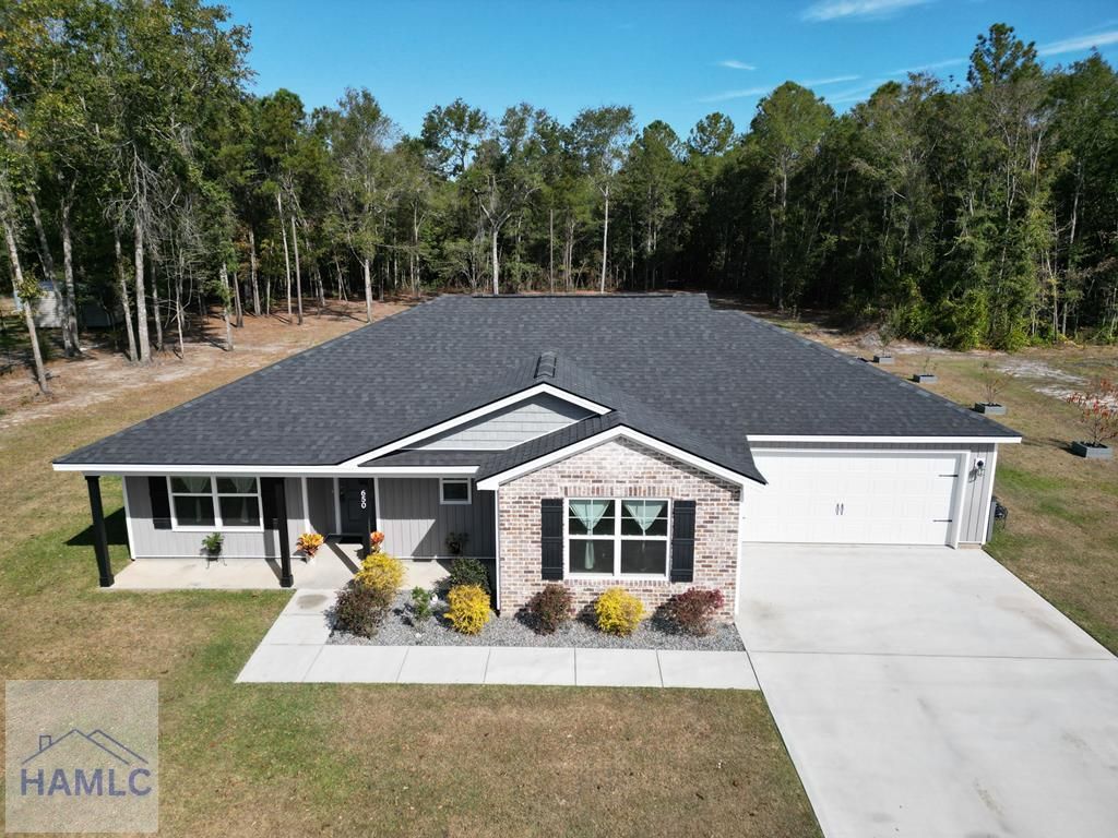 650 Linden Drive, Jesup, GA 31545