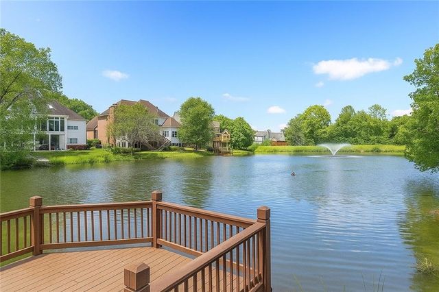 650 Garden Wilde Place, Roswell, GA 30075