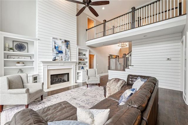 650 Garden Wilde Place, Roswell, GA 30075