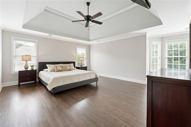 650 Garden Wilde Place, Roswell, GA 30075